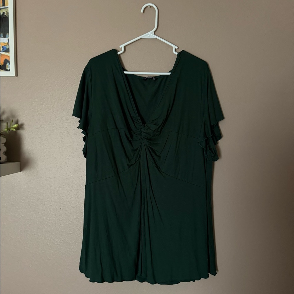 Bloomchic green twist top